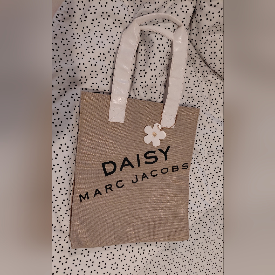 Marc Jacobs Daisy Tote